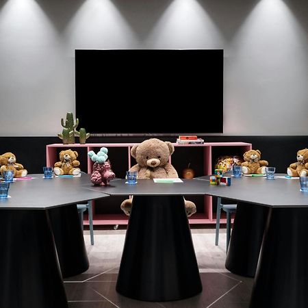 Moxy Athens City ภายนอก รูปภาพ